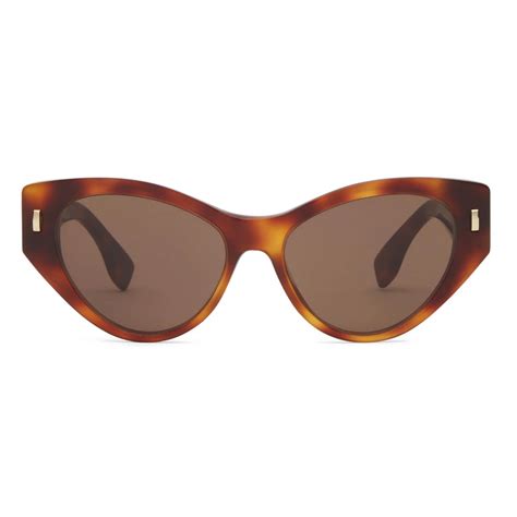 occhiali da sole tartarugati 2019 donna fendi|Occhiali da sole Fendi FE40137I 53e – Ottica Ricci Shop Online.